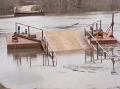 Из-за подъема уровня воды в Днестре в Тирасполе перестал работать паром 