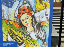 Власти организовали выставку «Как дети видят вступление Молдовы в ЕС»