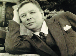 Календарь: 3 июня родился художник Михаил Ларионов