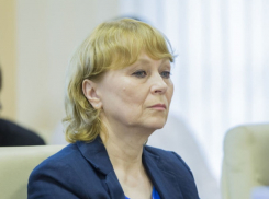 «Вдалеке, как Беверли-Хиллз, сияет богатый Кишинев»: Немеренко возмущена «расточительством» кафешек