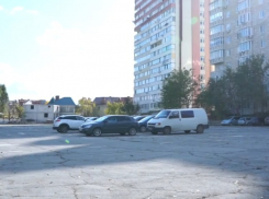 В Кишиневе две бесплатные парковки, но водители все еще оставляют свои авто в неположенном месте