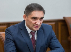 Стояногло предлагает отменить любой должностной иммунитет
