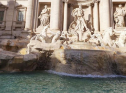 Молдаванин вытолкнул из окна 4 этажа в Риме свою итало-бразильскую сожительницу