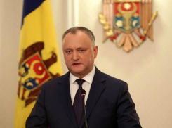 Додон поставил на место послов Румынии и США в Молдове 