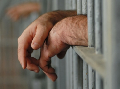 Жизнь молдавского заключенного: вино рекой, мобильный телефон и марихуана под боком 