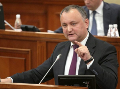 Под неумелым руководством Санду Молдова погружается в хаос, - Додон  