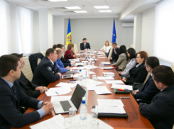 Созданная по инициативе ПСРМ парламентская комиссии по предупреждению суицидов заслушала глав силовых ведомств 