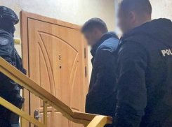 Ущерб на полмиллиона долларов: молдавские аферисты месяцами обманывали американцев