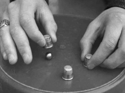 Уроженцы Молдовы входили в «банду наперсточников», промышлявшую в Риме