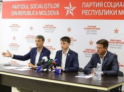 Сломанные столичные остановки невозможно восстановить из-за махинаций брата Киртоакэ