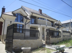 Роскошный особняк кишиневского прокурора сняли с дрона 