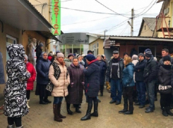 Торговцы рынка в Комрате обвинили таможенников в «терроризме» 