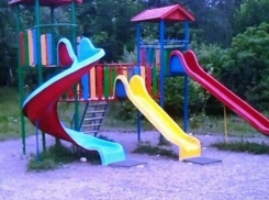 На Ботанике горит детская площадка