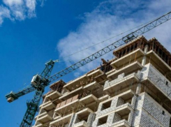 Трагедия на стройке в Кишинёве: рабочий погиб после падения с высоты