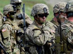 США берут  под контроль экспорт оружия и таможни Молдовы