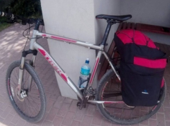 Дорогие велосипеды украинских туристов украли двое молдаван