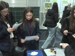 Зарплаты до 26 тысяч леев: в Молдове набирают специалистов в энергетический сектор 