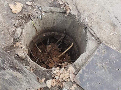 Смертельная ловушка у детской площадки в парке вызвала беспокойство жителей Кишинева 