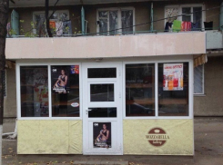 Массовый снос киосков запланировали на улицах Кишинева: бесхозные ларьки распилят на металл 