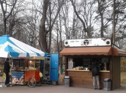 Из парка Штефана чел Маре и Соборного сквера решили убрать все киоски