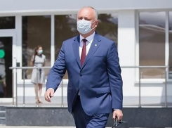 Додон публично привьется «Спутником V»
