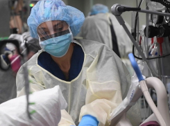 Лишь около 2% населения мира перенесли COVID – вирусу есть куда развиваться