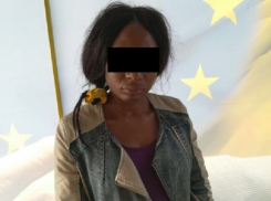 Беременная африканка с подругами попыталась хитростью пробраться из Одессы в Молдову