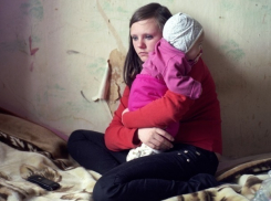 Незащищенный секс 13-летней девочки вызвал кесарево сечение для спасения ее и ребенка