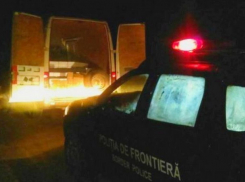 Сотни литров алкоголя и тонны чернослива конфисковали в Сорокском районе