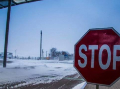 Четыре таможенных пункта на границе с Украиной остаются закрытыми