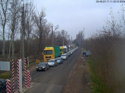 На таможне Скулень образовался огромный затор