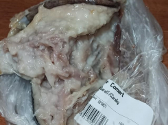 Протухшая рыба в магазинах Кишинева - фото наводнили соцсети