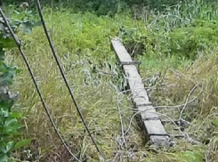 Смертельный удар током от оборванного провода получил ребенок в Молдове