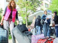 Взятки за предоставление мест вымогали в студенческих общежитиях Кишинева 