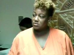 Молодожены похитили девушку и заставили ее заняться с ними секс-извращениями