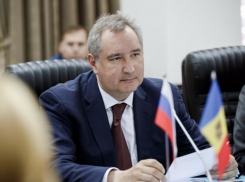 Рогозин анонсировал приезд Додона в Москву в конце декабря 