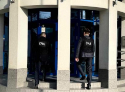 Торговля влиянием и 15 тыс. евро: адвокат из Кишинева находится под следствием