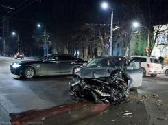 Участник аварии рядом с местом гибели чиновницы опубликовал видео со взбесившимися светофорами в Кишиневе