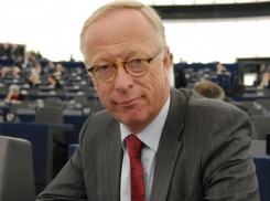 Известный евродепутат назвал Молдову страной «древней Европы» с тотальной коррупцией