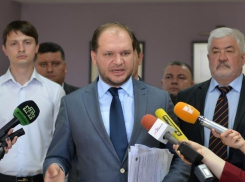«Долгих лет заключения» пожелал генпримару Ион Чебан