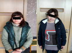 Столичная полиция задержала двух женщин-карманников, орудовавших на Центральном рынке
