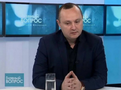 История личных и партийных взаимоотношений не имеет значения, когда страна теряет остатки демократии, - Батрынча