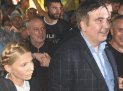 Торнадо «Миша» ударил по Украине: премьер и депутаты Порошенко испугались