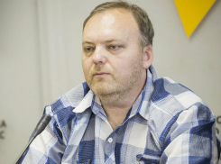 Букарский: члены команды Санду подрывают авторитет православной церкви в Молдове