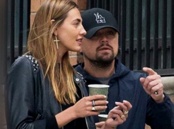 Ди Каприо застукали со скандальной украинской топ-моделью без нижнего белья 