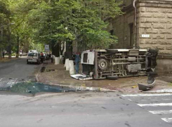 Маршрутка №101 с пассажирами перевернулась в результате ДТП в Кишиневе 