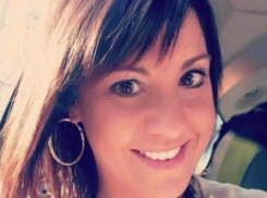 Влюбленная учительница пять лет скрывала, что родила ребенка от восьмиклассника 