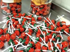 В Молдову пытались ввезти 5 тонн конфет, содержащих запрещённый диоксид титана