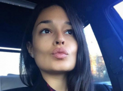 Обвиняемая в шарлатанстве 30-летняя актриса умерла мученической смертью