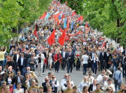 Додон - жителям Молдовы: Я вами горжусь, этот праздник у нас никому не отнять! 